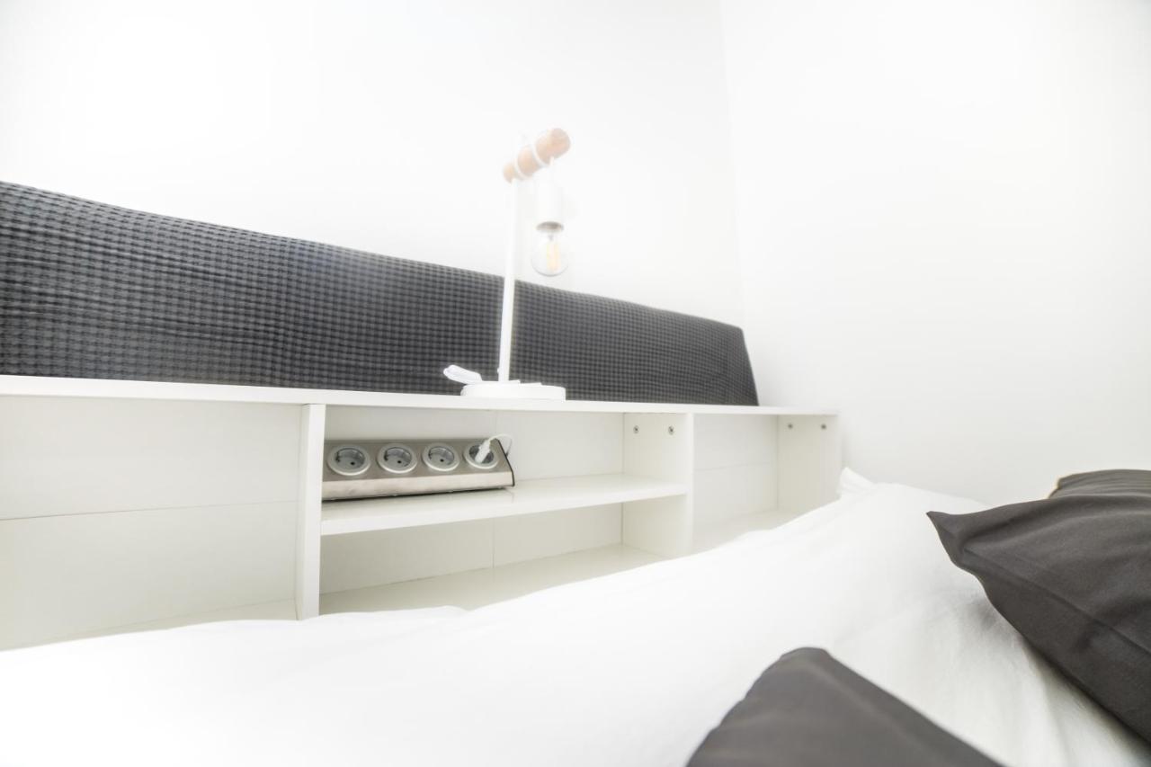 City Centre Hidden Gem! Apartment For Up To 3 People Bruxelles Eksteriør billede