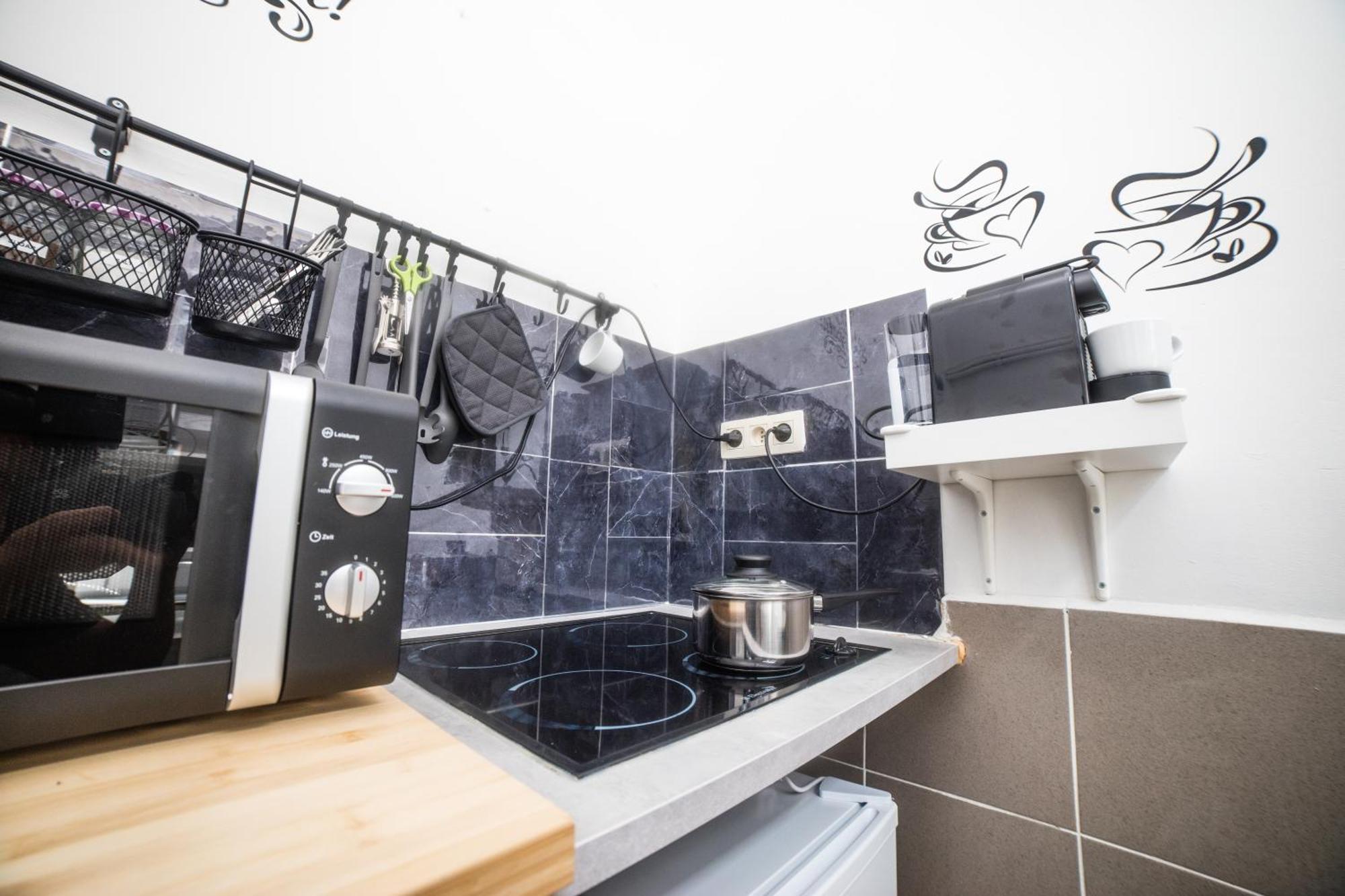 City Centre Hidden Gem! Apartment For Up To 3 People Bruxelles Eksteriør billede